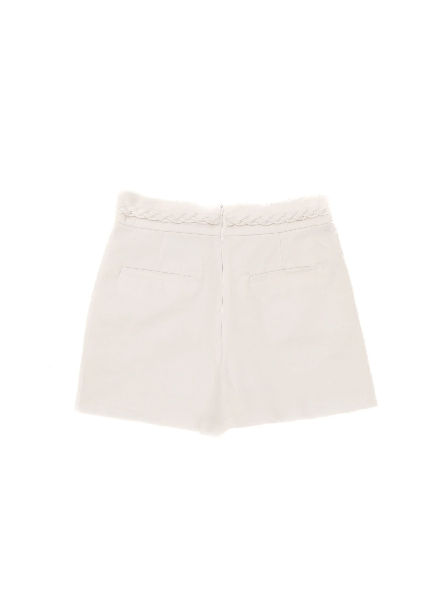 Excellent Red Valentino White Shorts Size 40 with Braided Detail