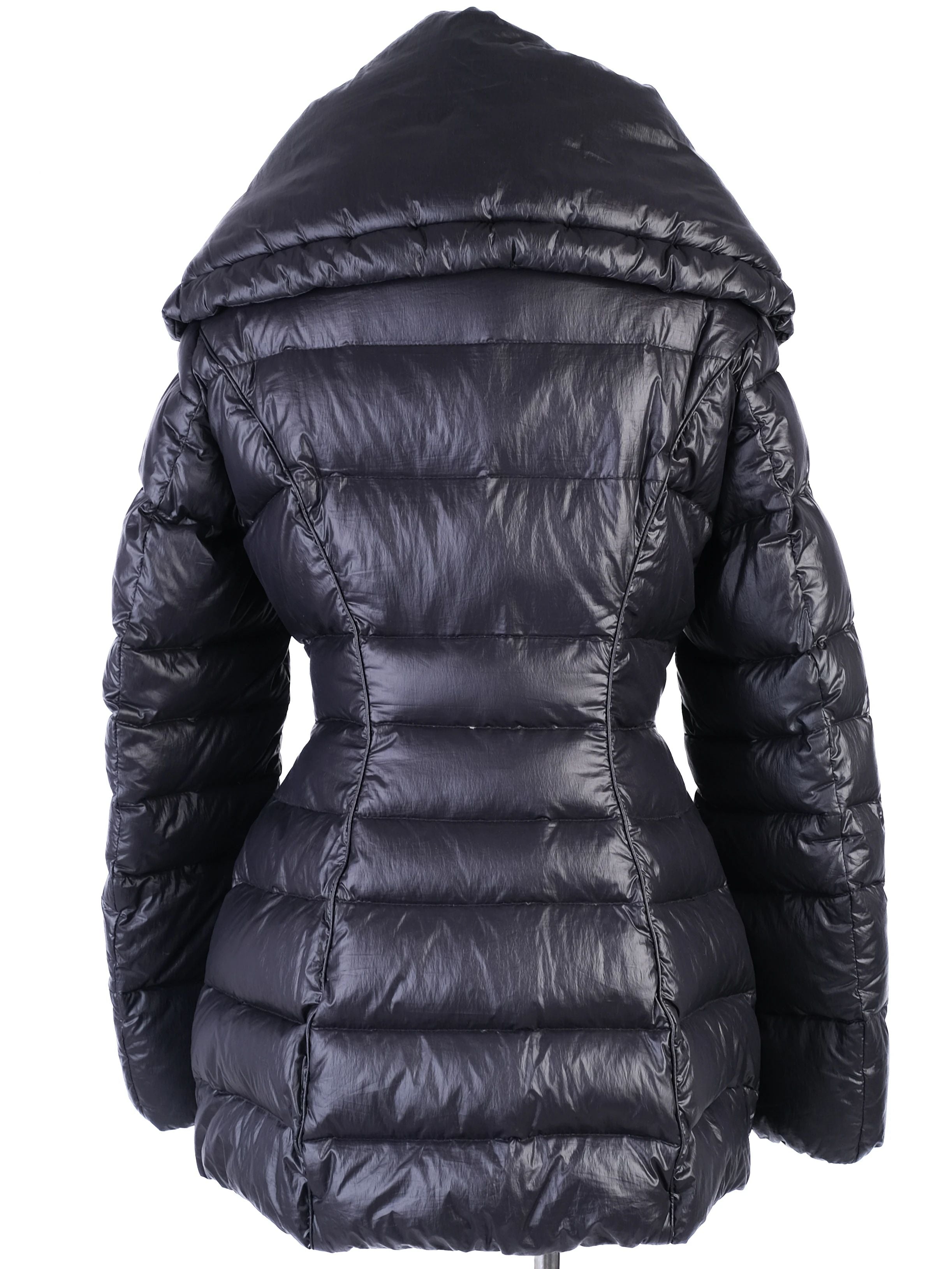 Excellent Hugo Boss Black Puffer Jacket XS Polyester Women