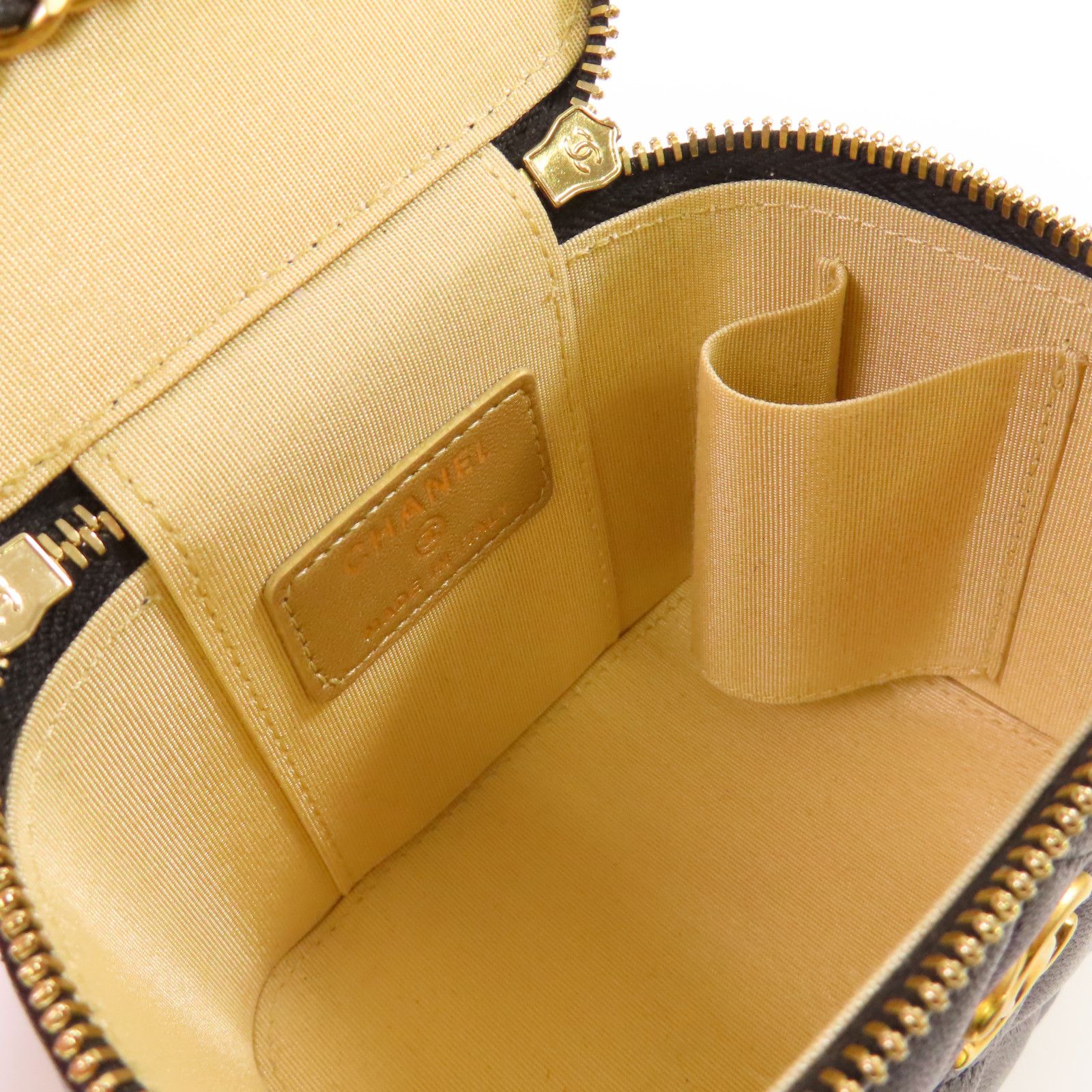 Chanel Black Sheepskin Leather Mini Vanity Case Shoulder Bag Lambskin (sheep Leather)