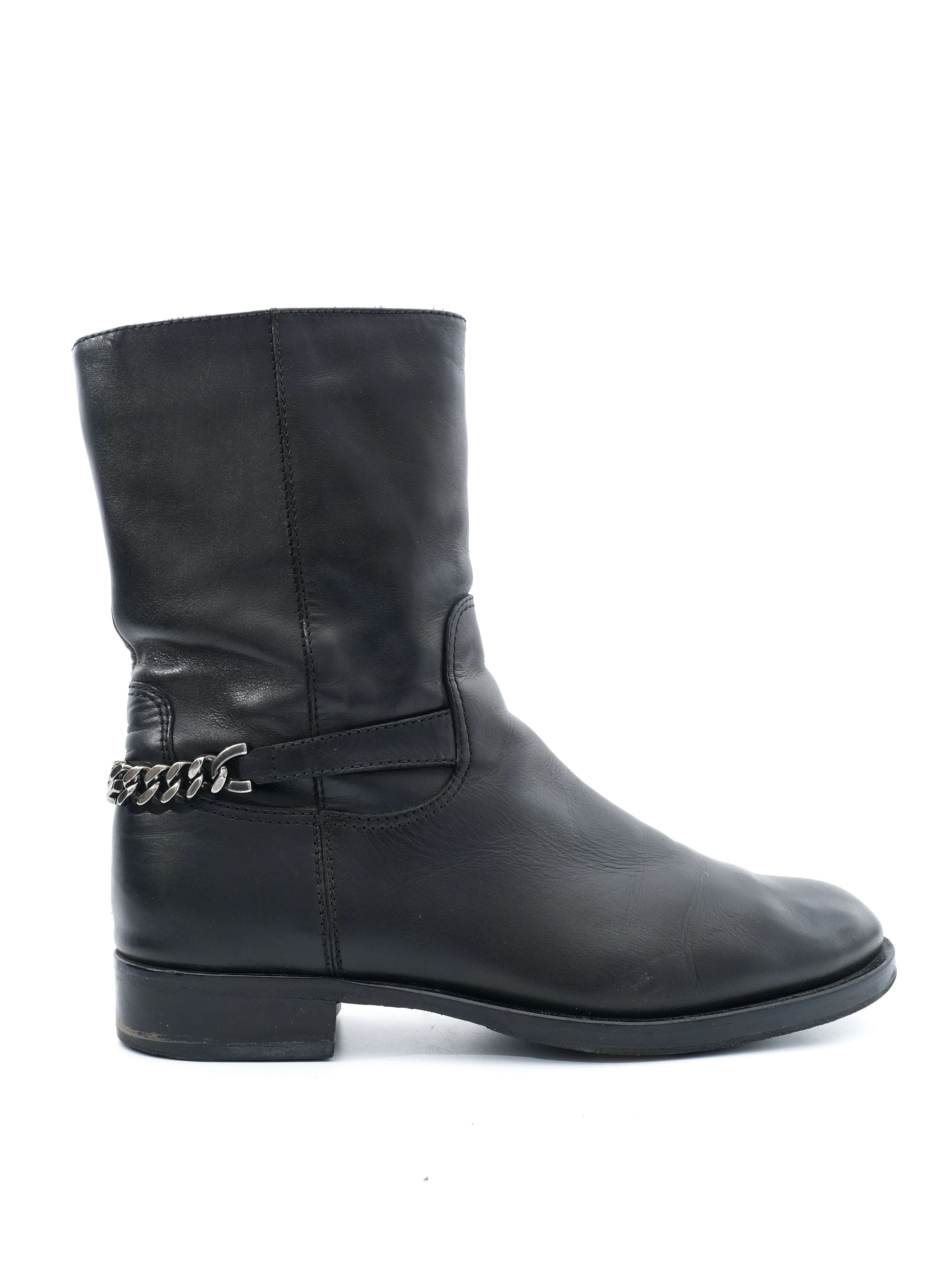 Excellent Emporio Armani Black Leather Boots with Chain Detail Size 40.5