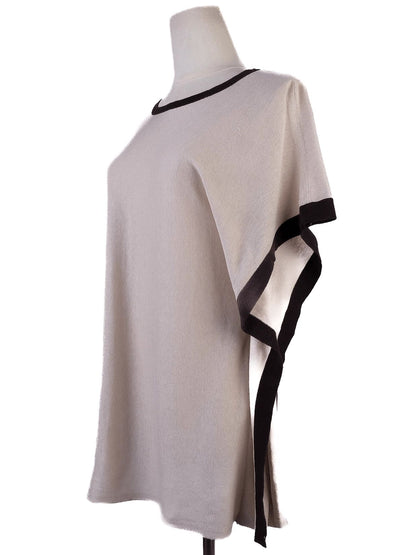 Excellent Weekend MaxMara White Cotton Top Size L with Black Trim