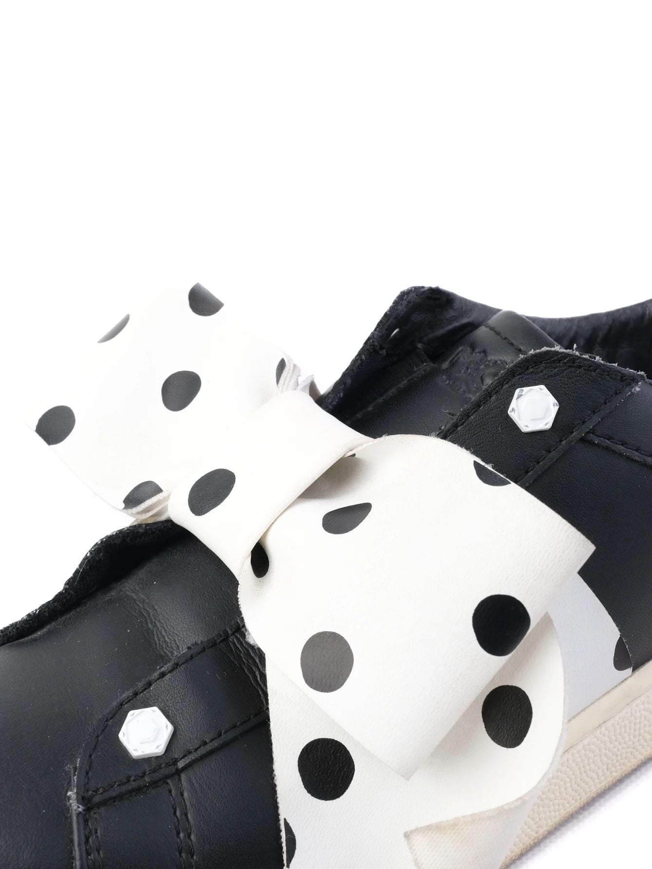 Excellent Moa Black Leather Sneakers with Bow Size 37