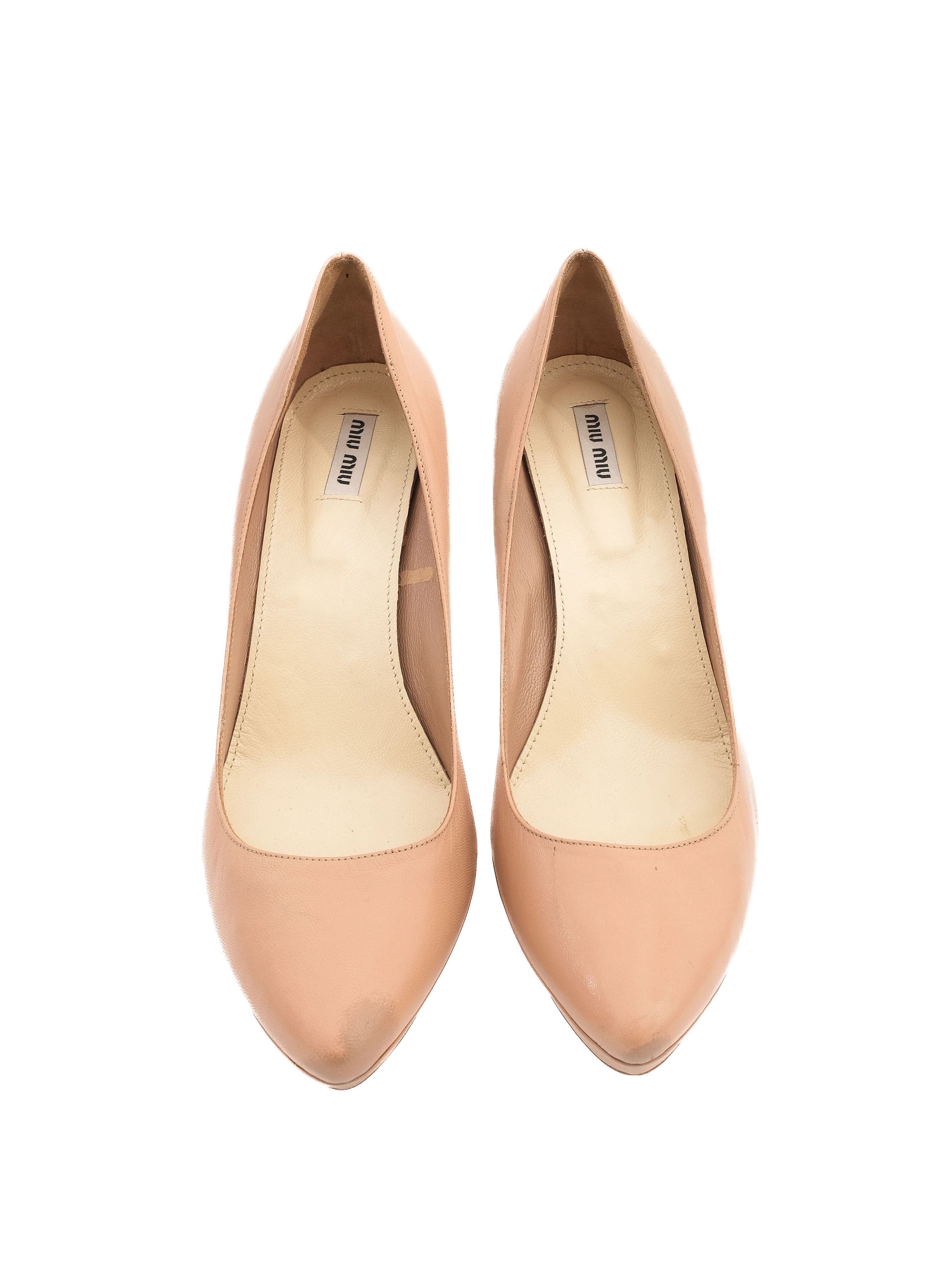 Excellent Miu Miu Orange Leather Classic Pumps Size 41.5