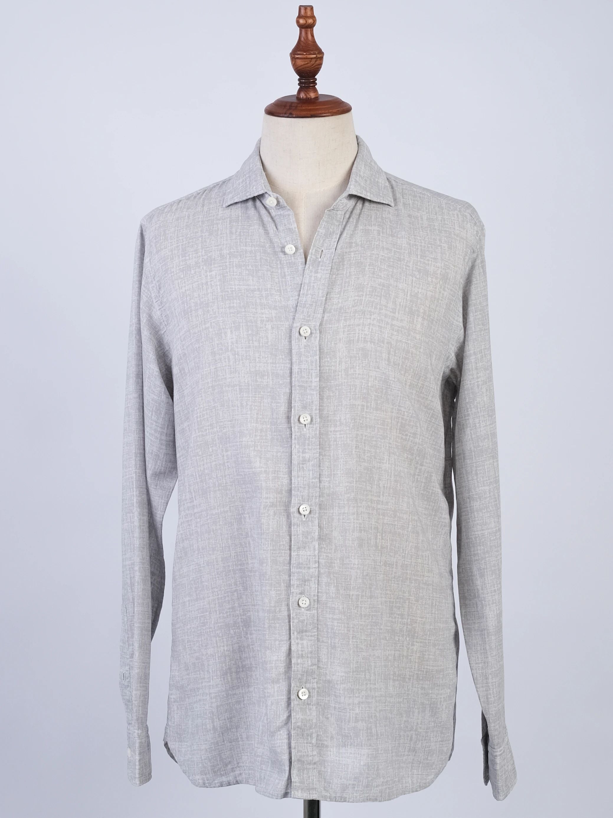 Ermenegildo Zegna Gray Long-Sleeve Button-Up Shirt Excellent Condition