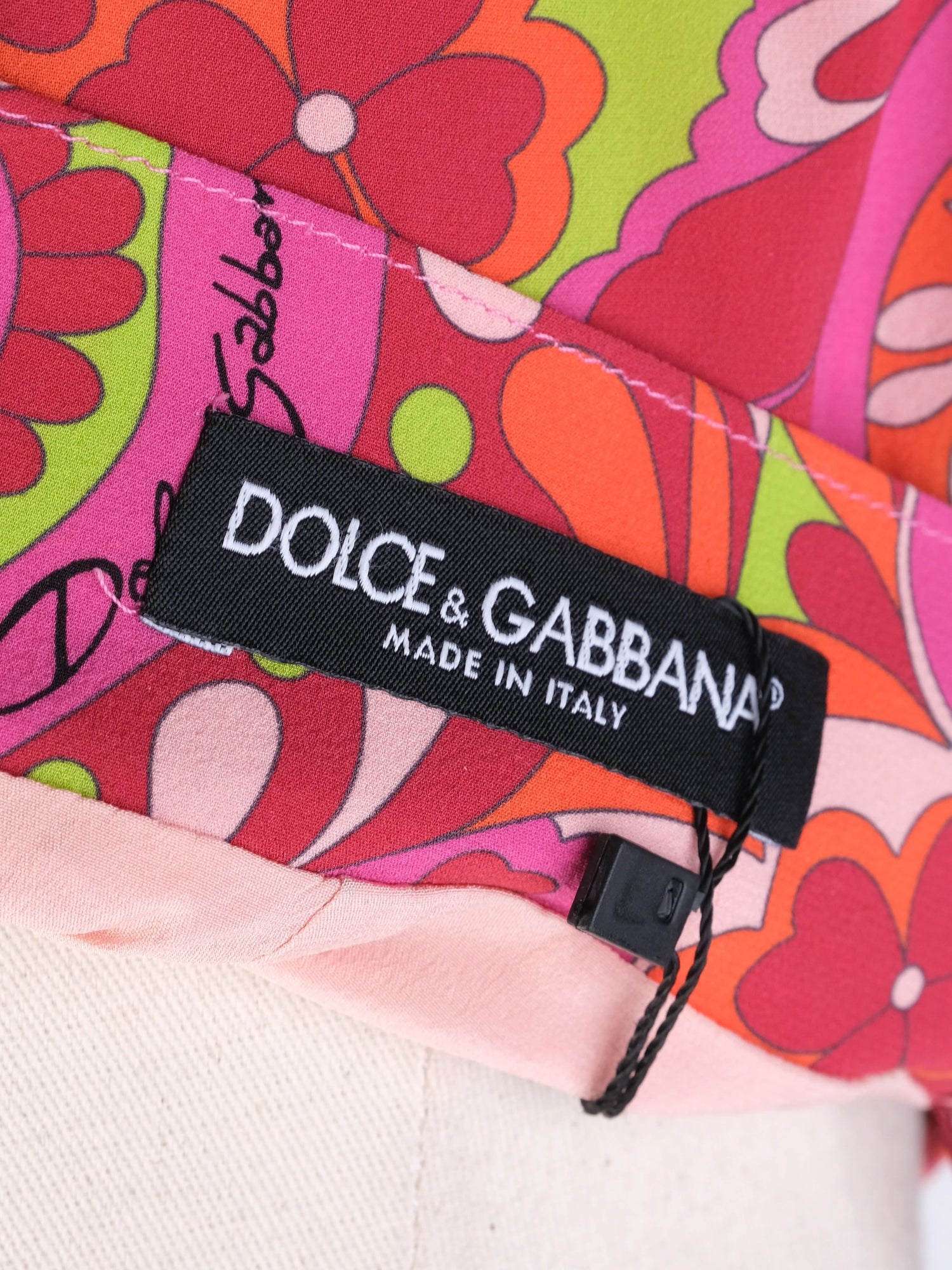 Excellent Dolce Gabbana Silk Skirt M Psychedelic Floral Pattern