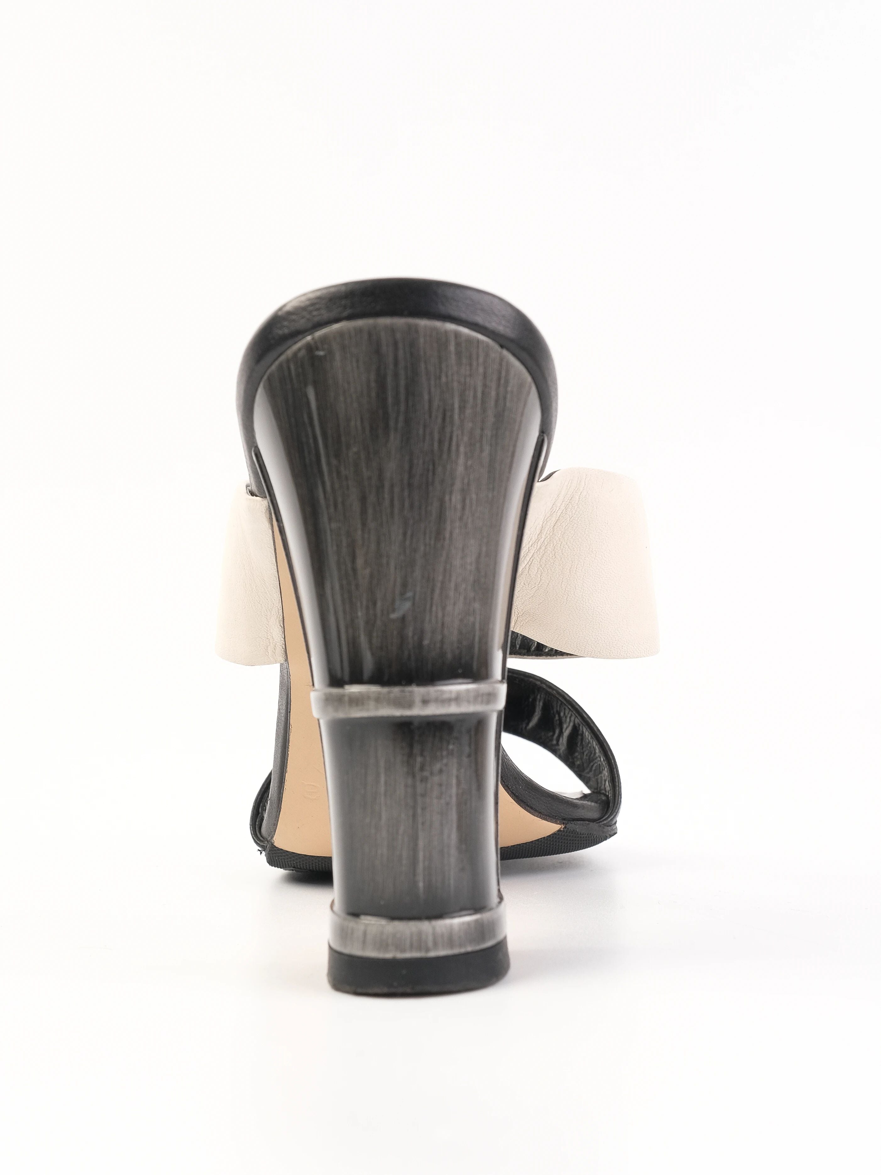 Excellent Nila&amp;nila High-Heeled Black Leather Shoes Size 37