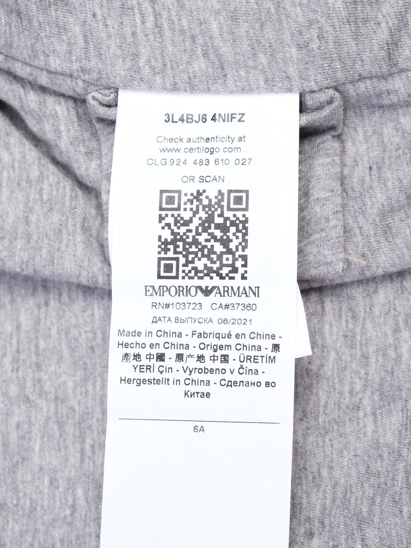 Excellent Emporio Armani Gray Hooded Jacket for Kids Size 6