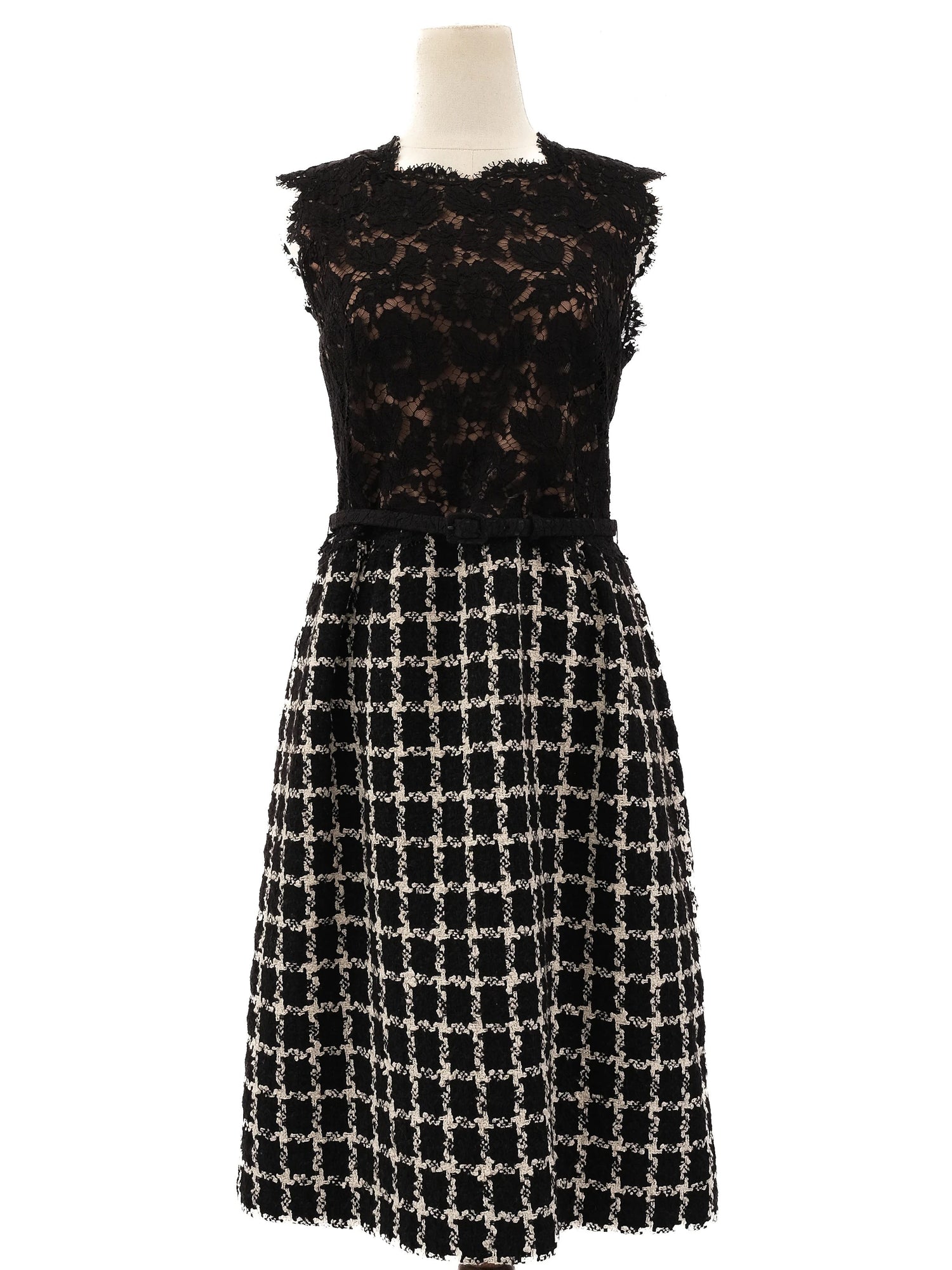 Excellent Valentino Black Sleeveless Dress XL Viscose Lace Details