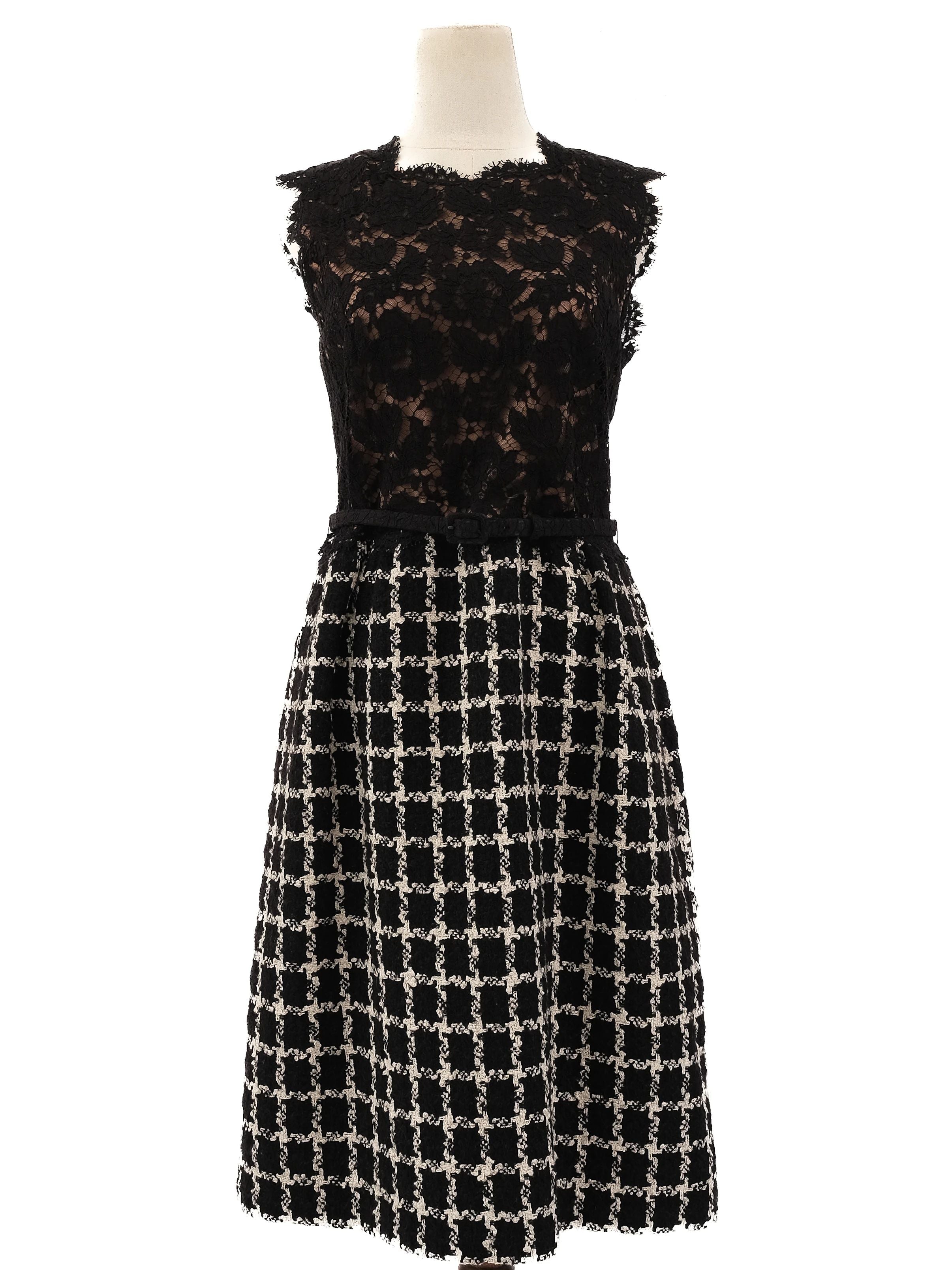 Excellent Valentino Black Sleeveless Dress XL Viscose Lace Details