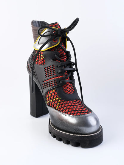 Louis Vuitton WomenÕs High-Heeled Platform Boot Size 38 Excellent