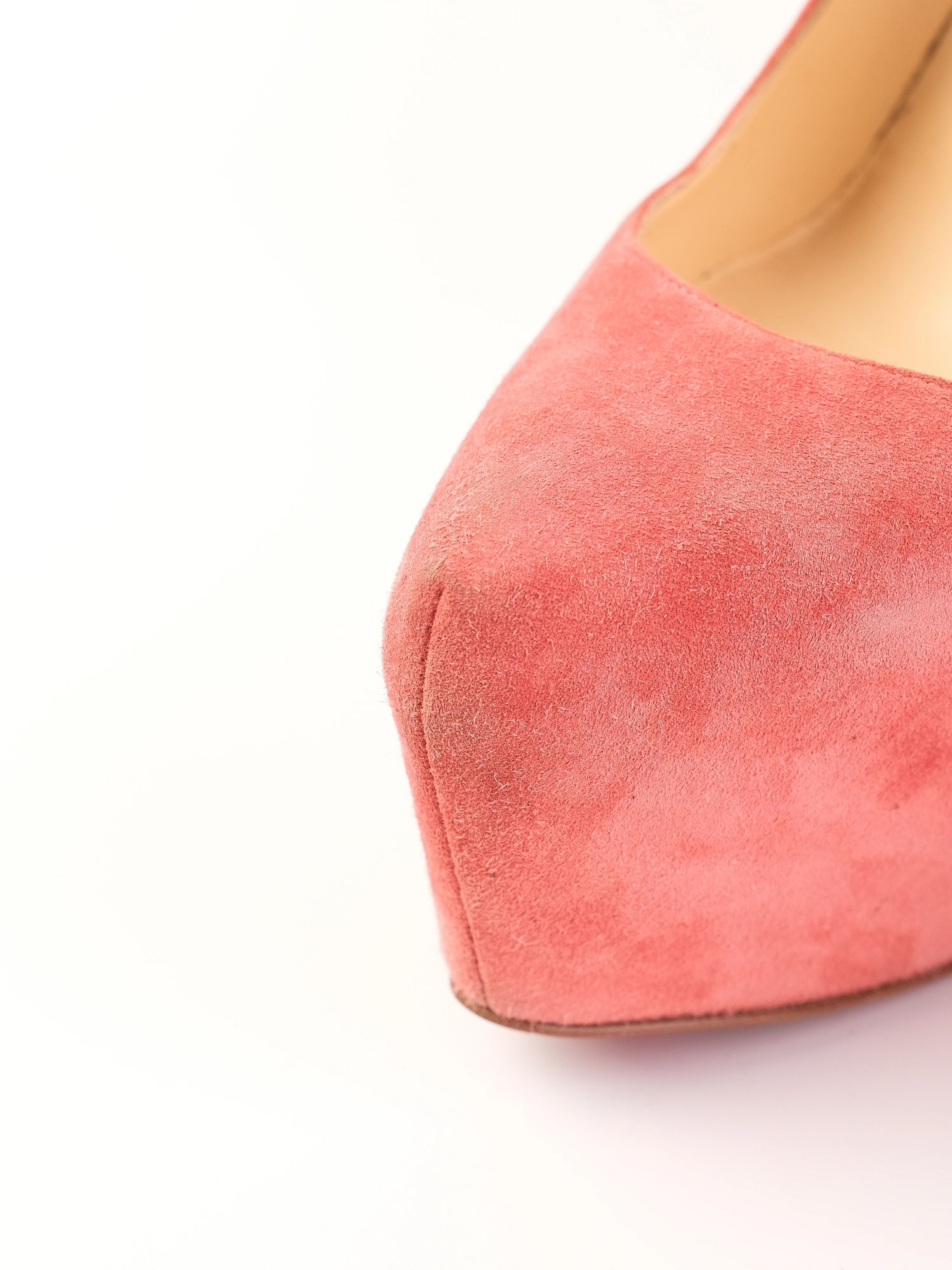 Excellent Christian Louboutin Pink Leather High Heels Size 37.5