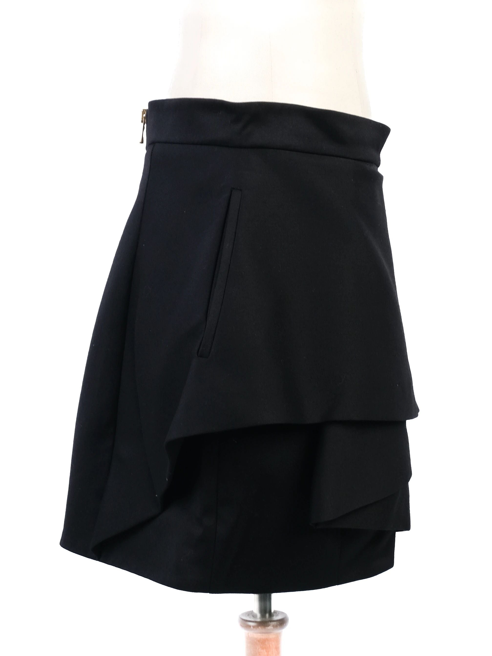 Excellent Balmain Black Wool Skirt with Layered Details