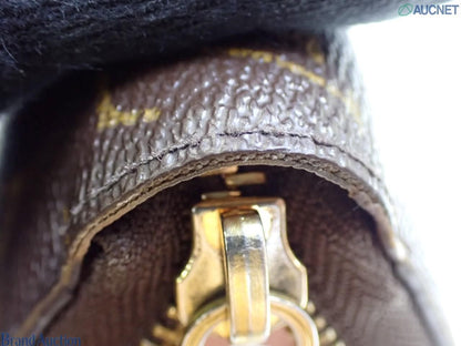 Louis Vuitton Zippy Wallet, Monogram