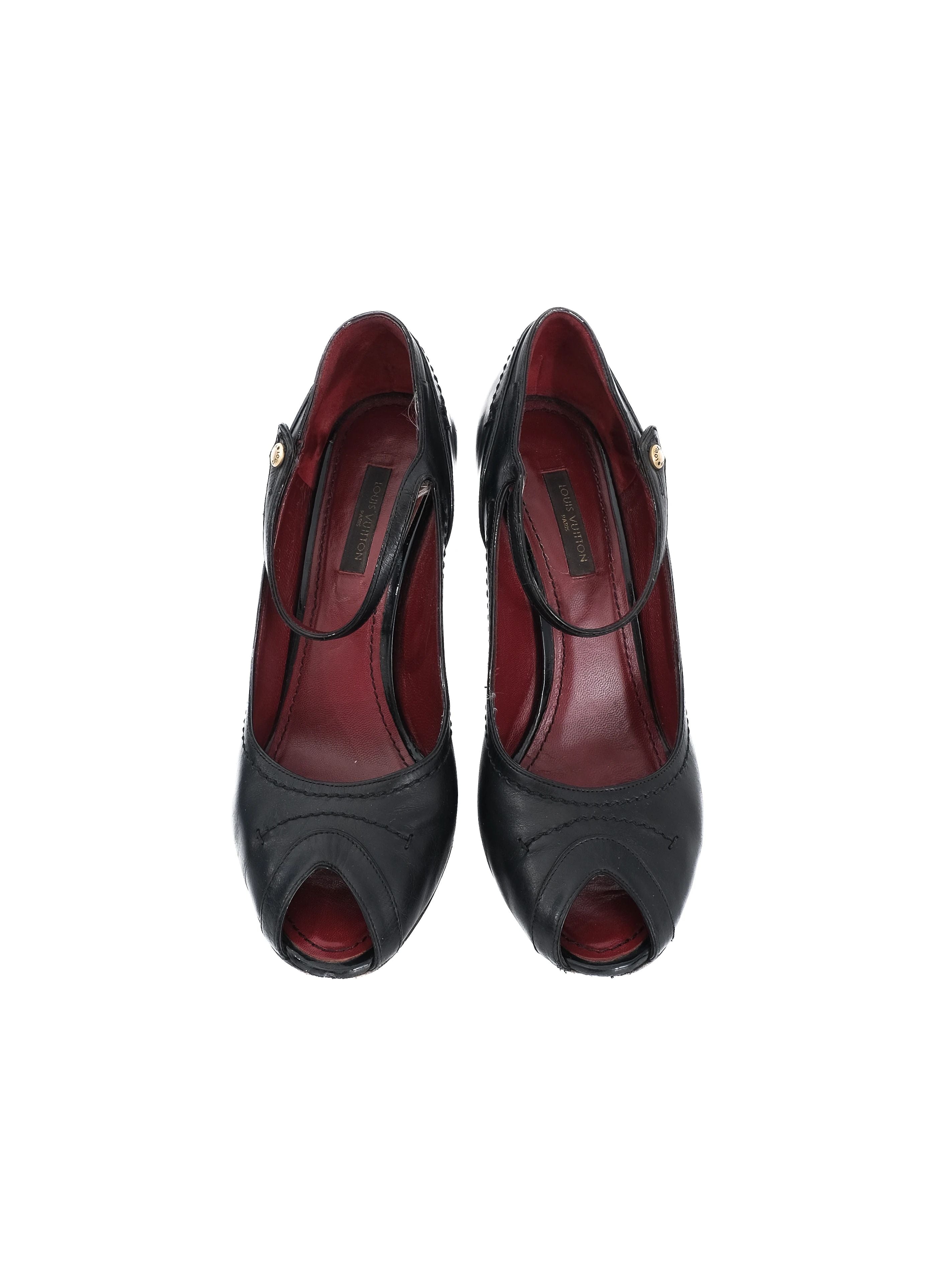 Excellent Louis Vuitton Black Leather High-Heeled Shoes Size 36.5