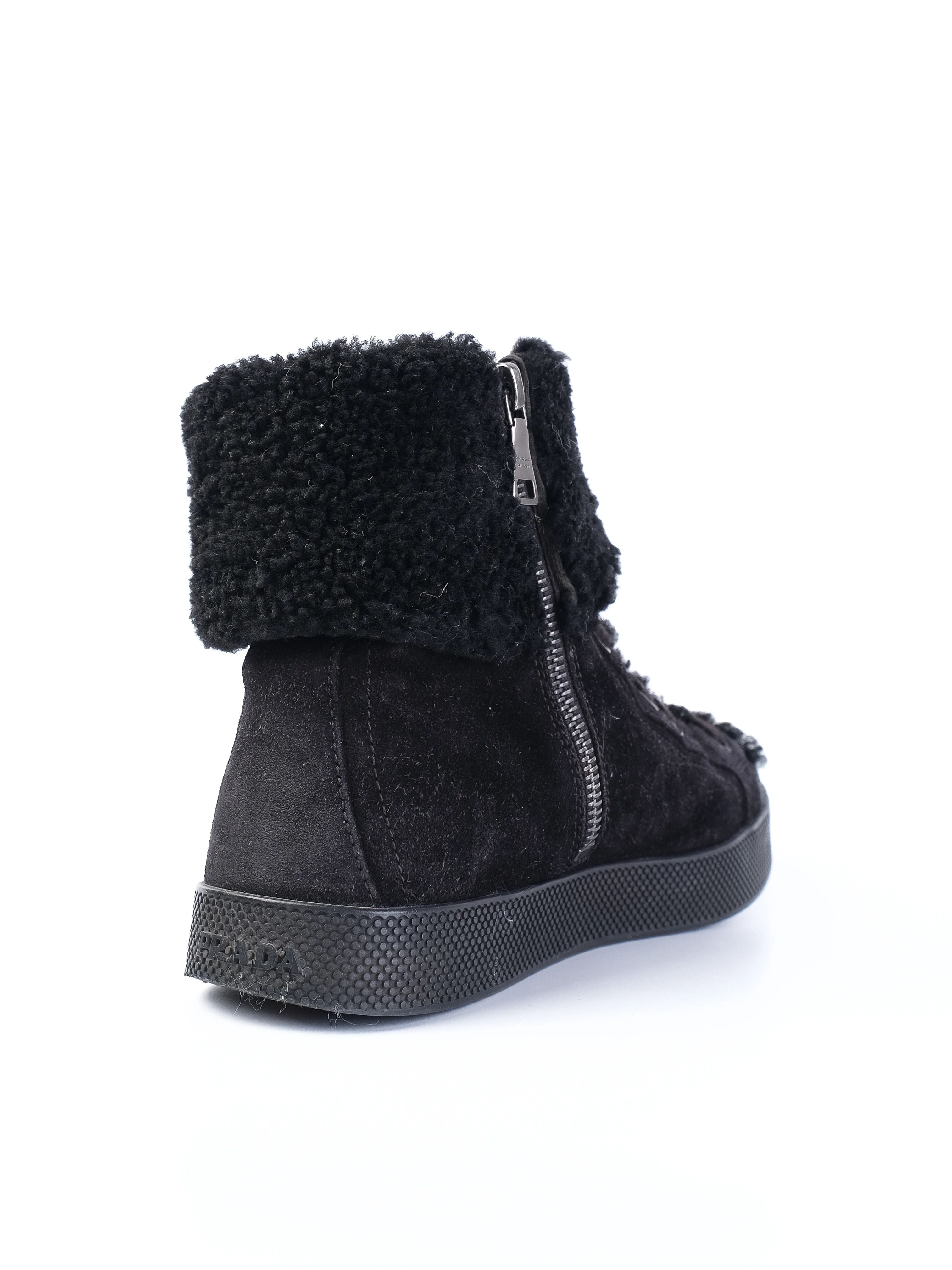 EXCELLENT Prada Black Leather High-Top Sneakers Size 35
