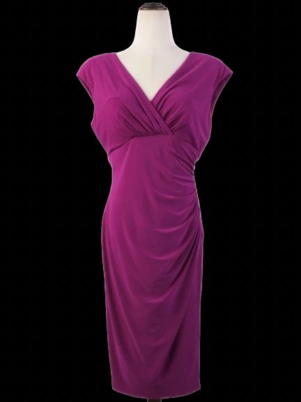 Excellent Ralph Lauren Purple Fitted Dress Size M with V-Neckline