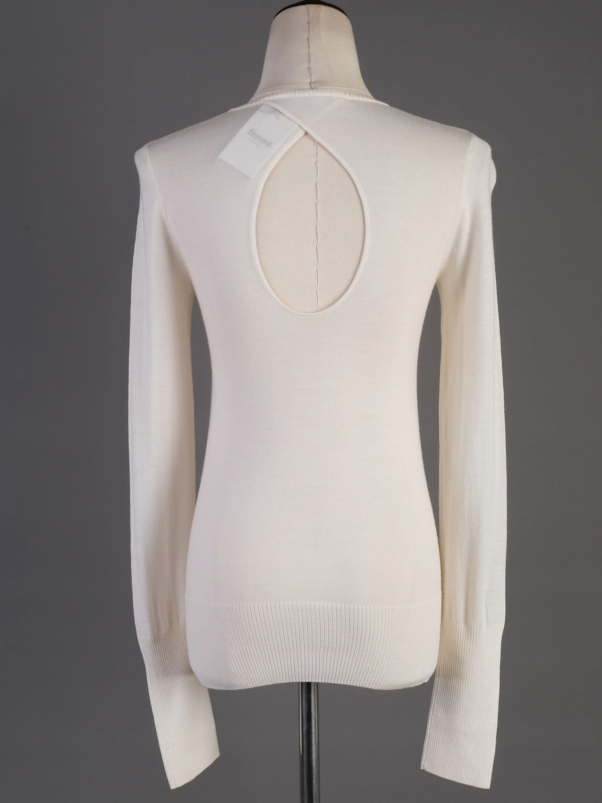 Excellent Tara Jarmon White Wool Long Sleeve Sweater Size S