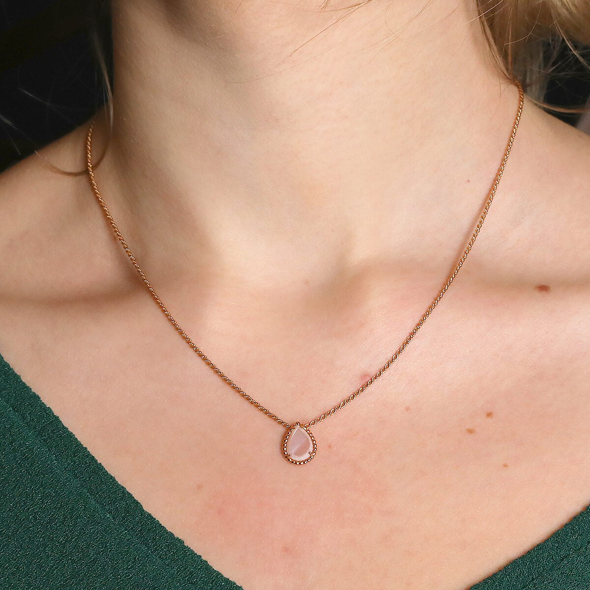 Boucheron Serpent Boheme mother-of-pearl and gold necklace