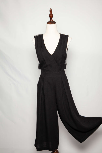 Excellent Barneys Newyork Black Sleeveless Dress V Neck Pleated Design
