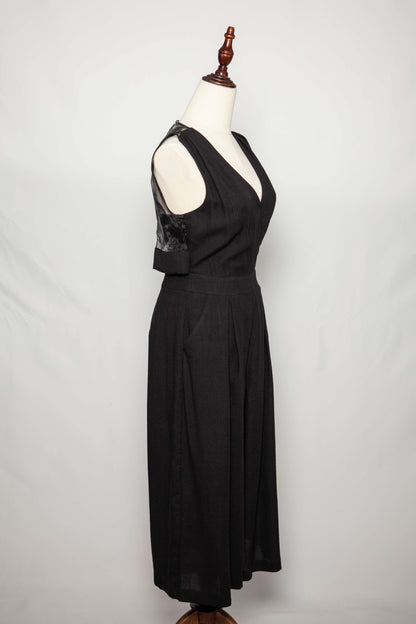 Excellent Barneys Newyork Black Sleeveless Dress V Neck Pleated Design