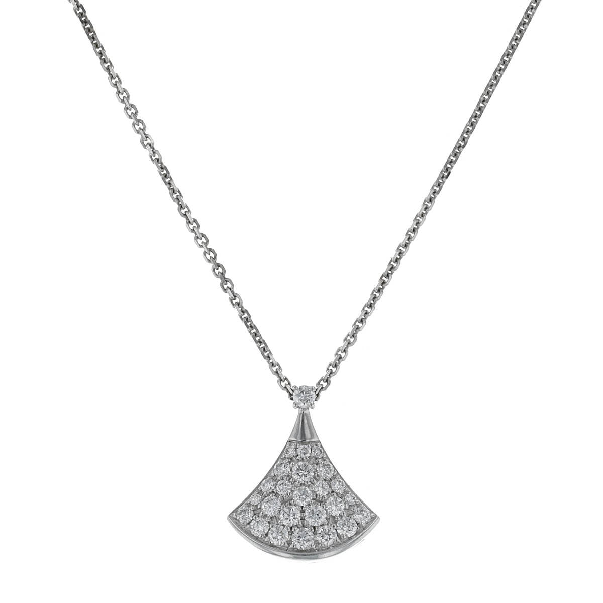 Bulgari DivasÕ Dream diamonds and gold necklace
