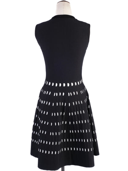 Excellent Alexander McQueen Black Sleeveless Dress Size M