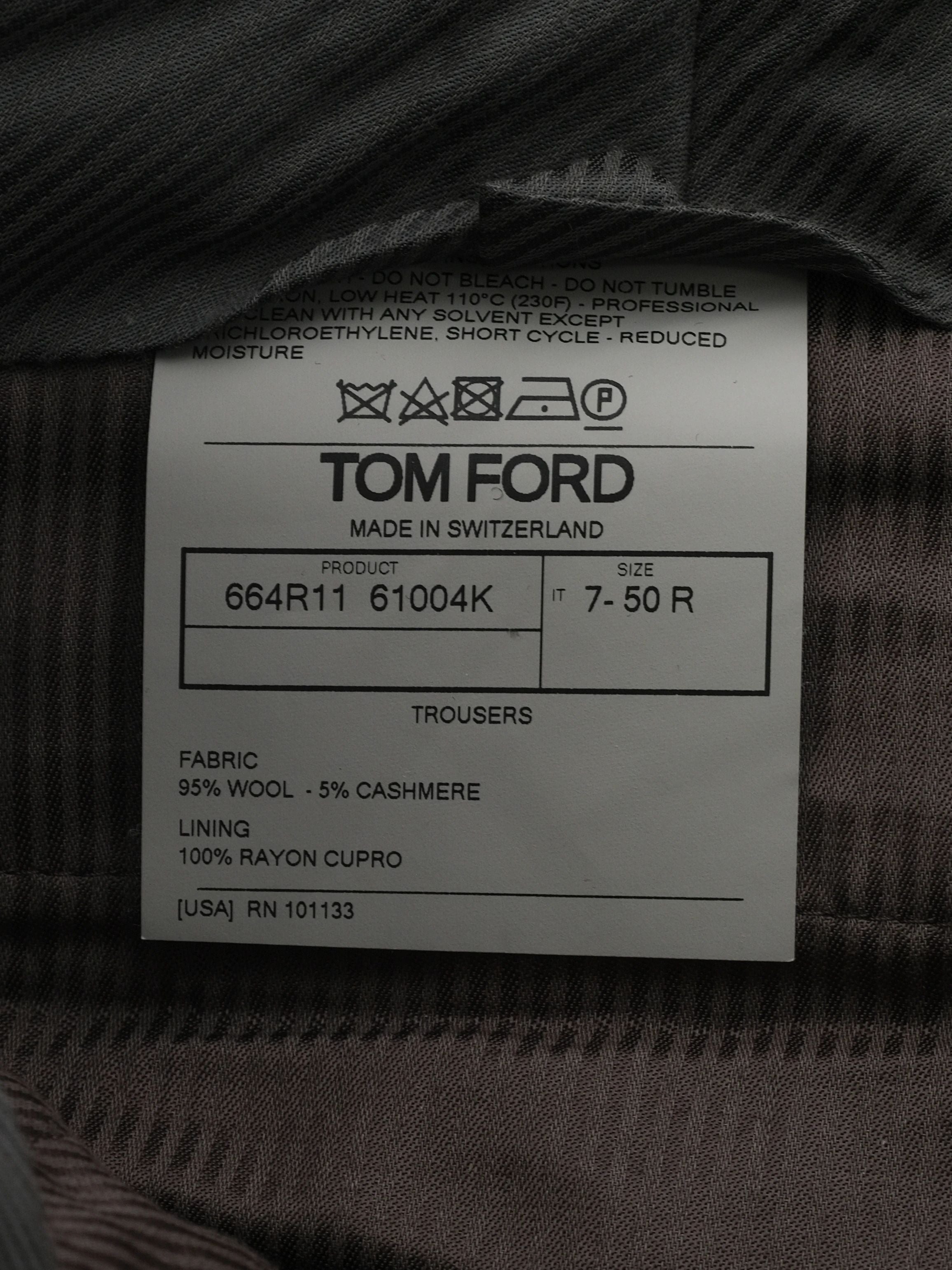 Excellent Tom Ford Gray Wool Trousers Size L - Luxury MenÕs Fashion