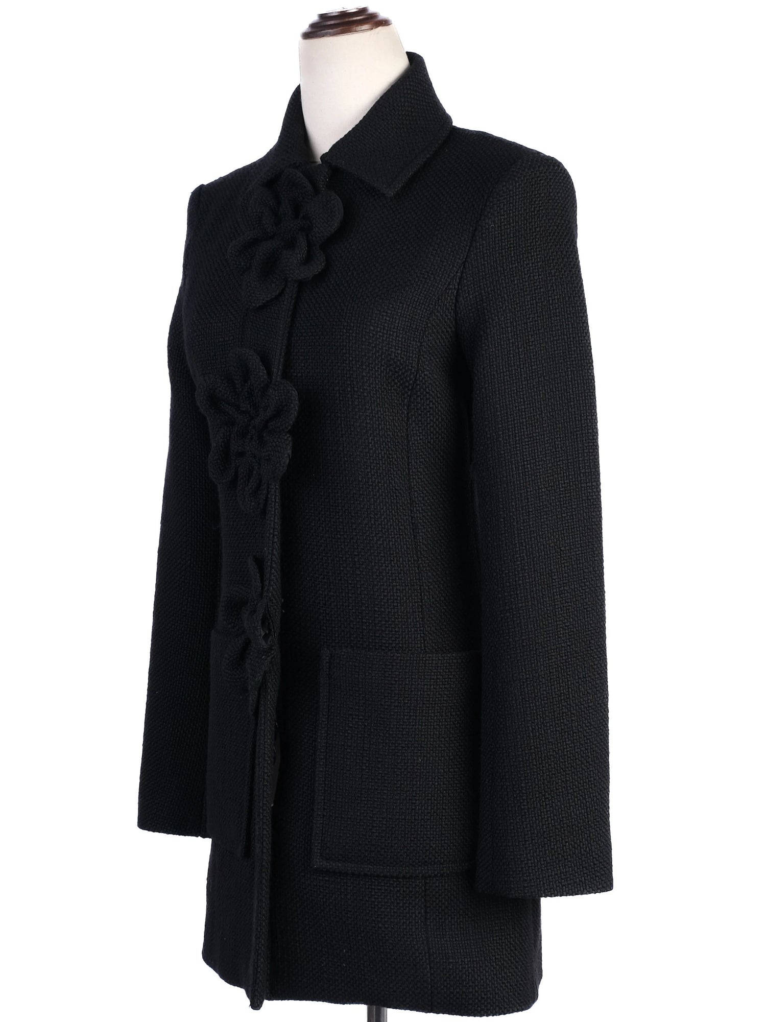 Excellent Anne Fontaine Black Wool Coat with Floral Embellishments