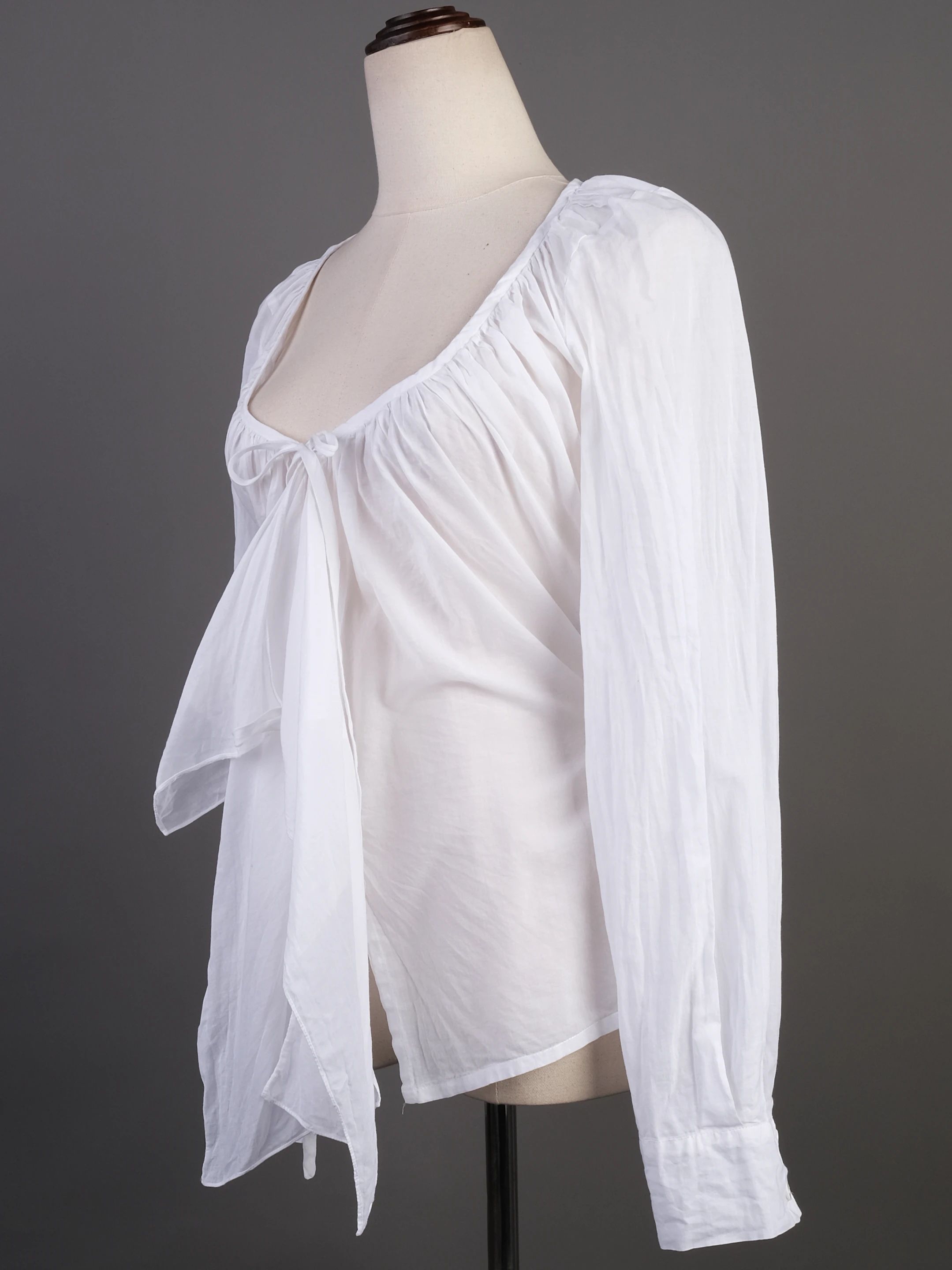 EXCELLENT Plein Sud White Cotton Blouse with Tie Front Design
