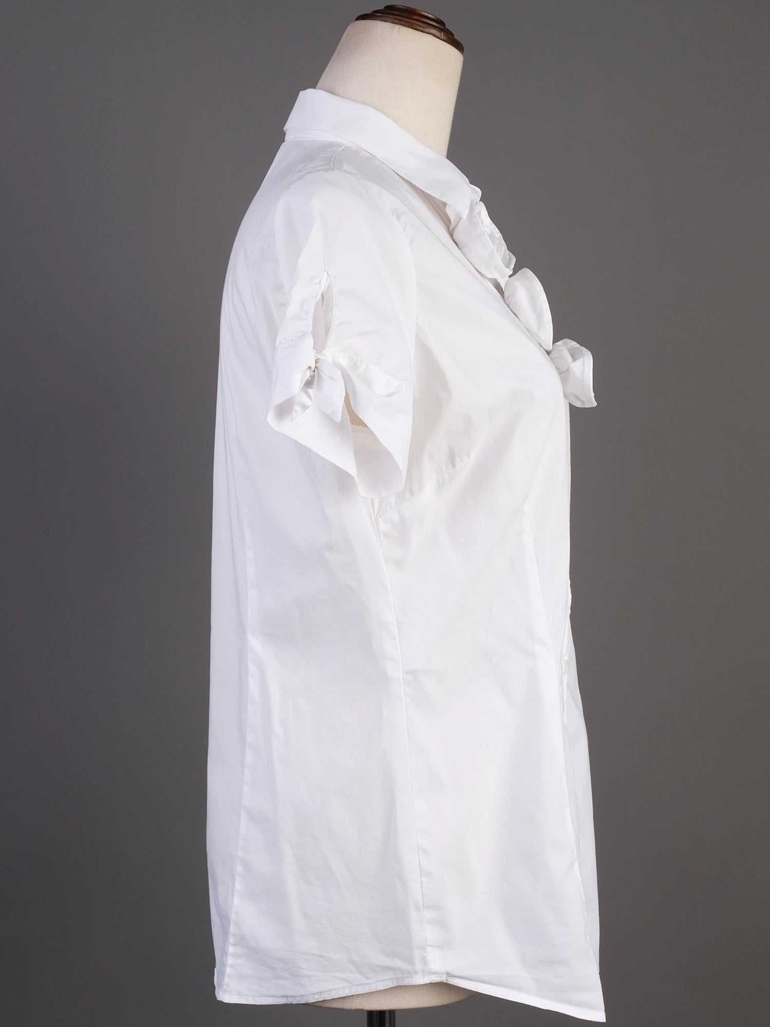 Excellent Red Valentino White Nylon Blouse Size M with Rosettes