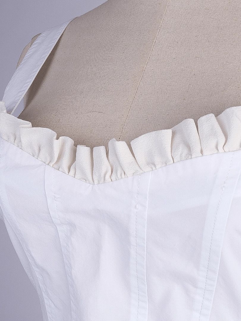 Perfect Elisabetta Franchi White Ruffled Jumpsuit Size 40