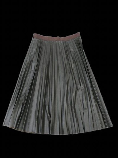 Excellent MAX&amp;Co. Green Pleated Skirt Faux Leather Size N/A