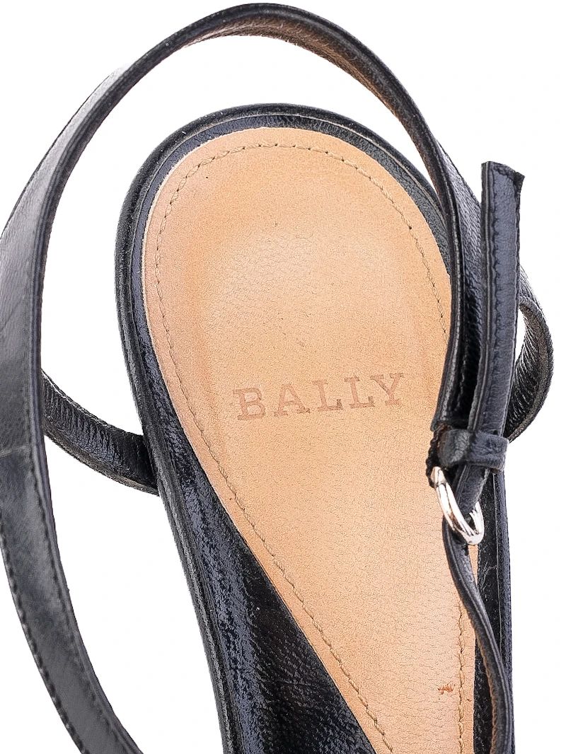 Excellent Bally Black High-Heeled Sandals Size 37.5 with Buckle Detail