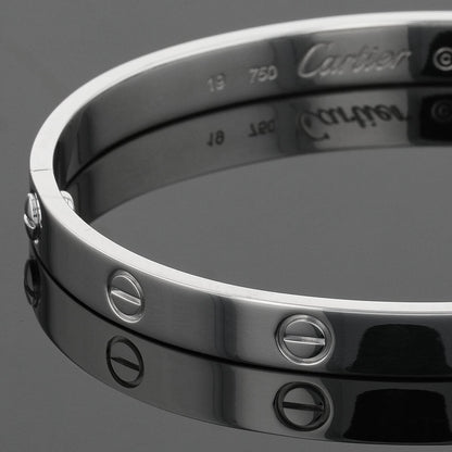 Cartier Love gold bracelet Size 19