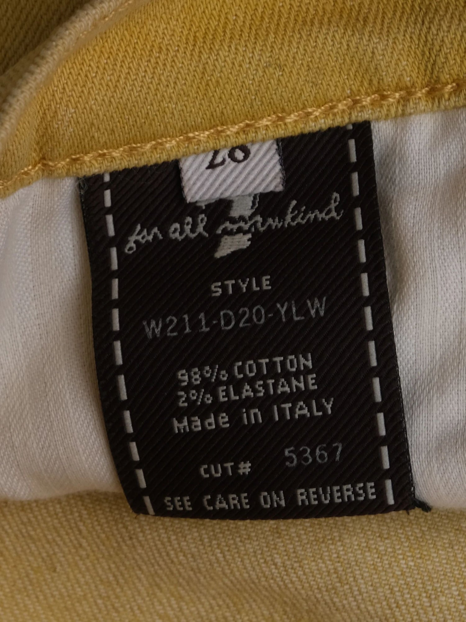 Excellent 7 For All Mankind Yellow Flared Jeans Size M Women