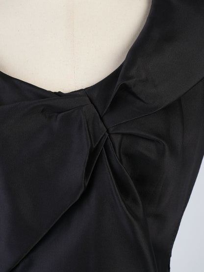NEW Louis Vuitton Black Silk Dress Size L with Unique Collar Detail