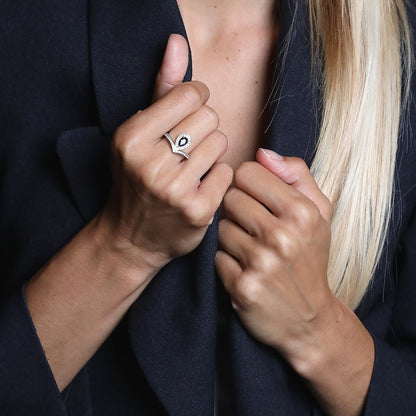 Chaumet JosŽphine Aigrette diamonds, amethyst and gold ring