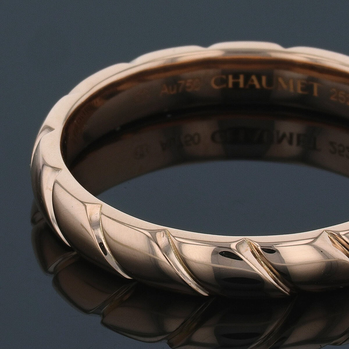 Chaumet Torsade gold ring
