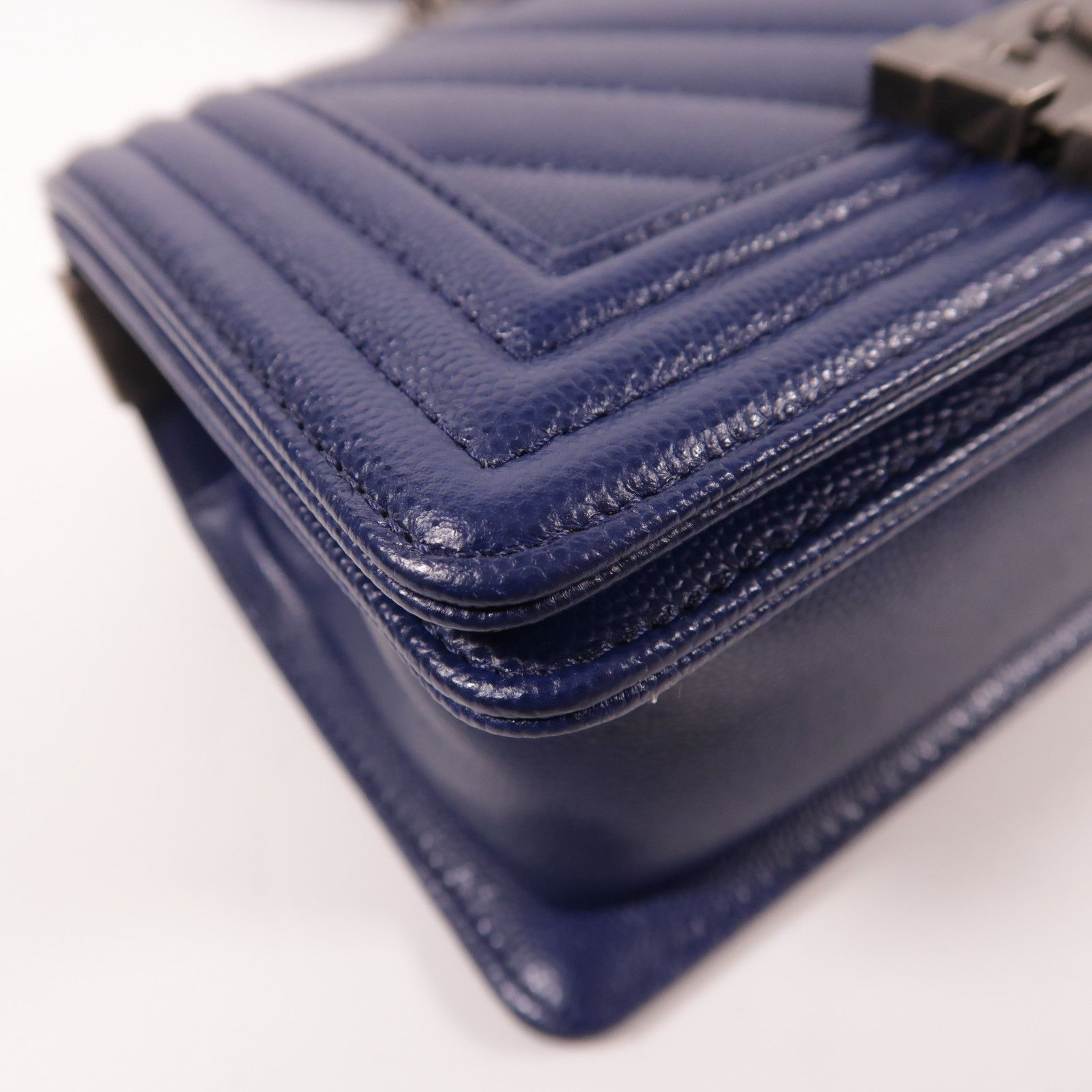 Chanel Blue Cowhide Leather Boy 7.9 Crossbody Back Bag Calfskin (cowhide)