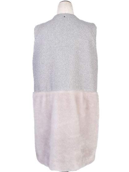 Excellent Sportmax Gray and Furry Women&