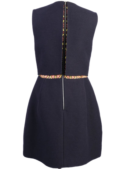 Excellent Carven Black Wool Dress Size M with Patterned Detail