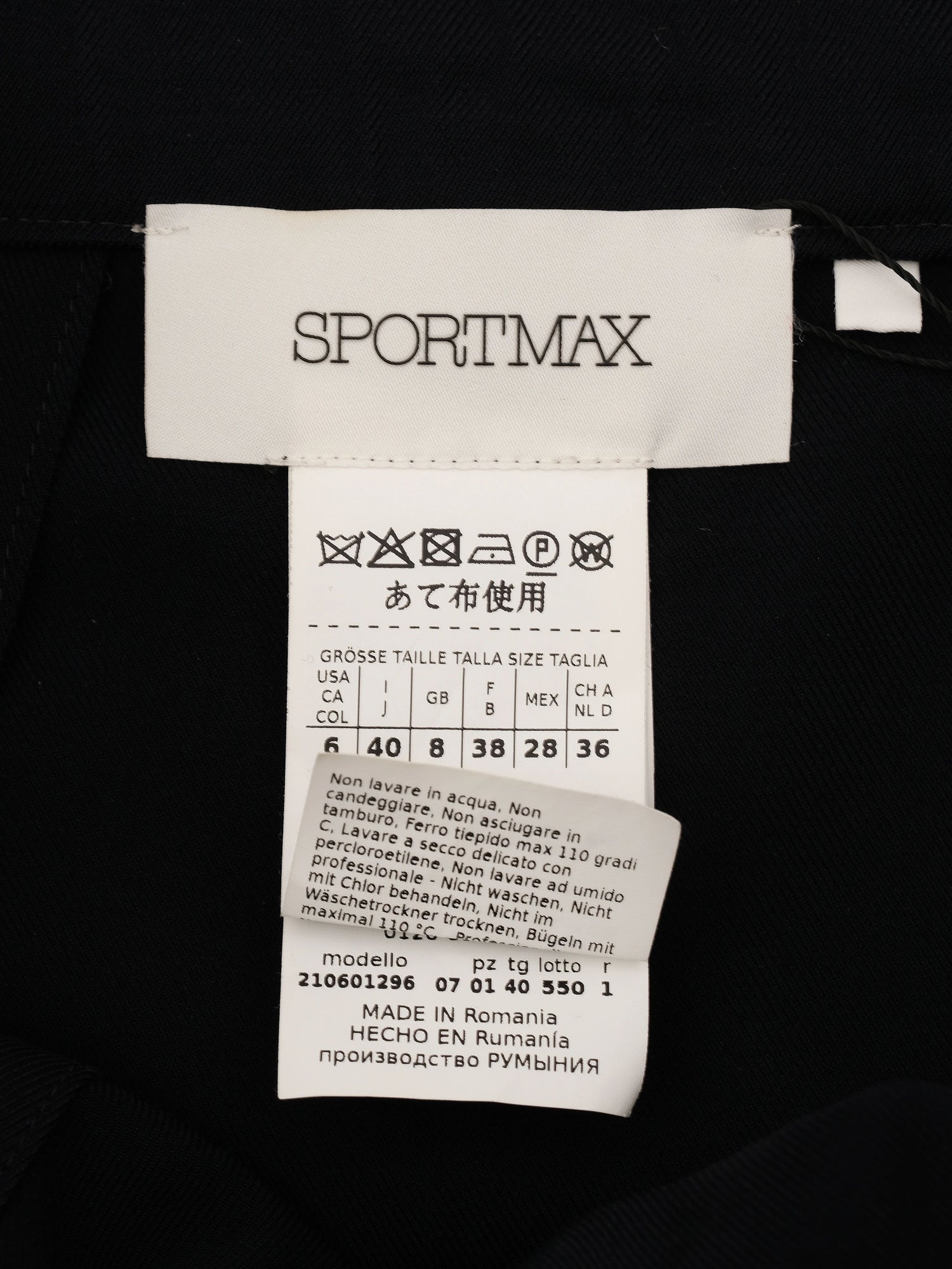 Sportmax Black Pleated Wool Skirt Excellent Condition Size N/A