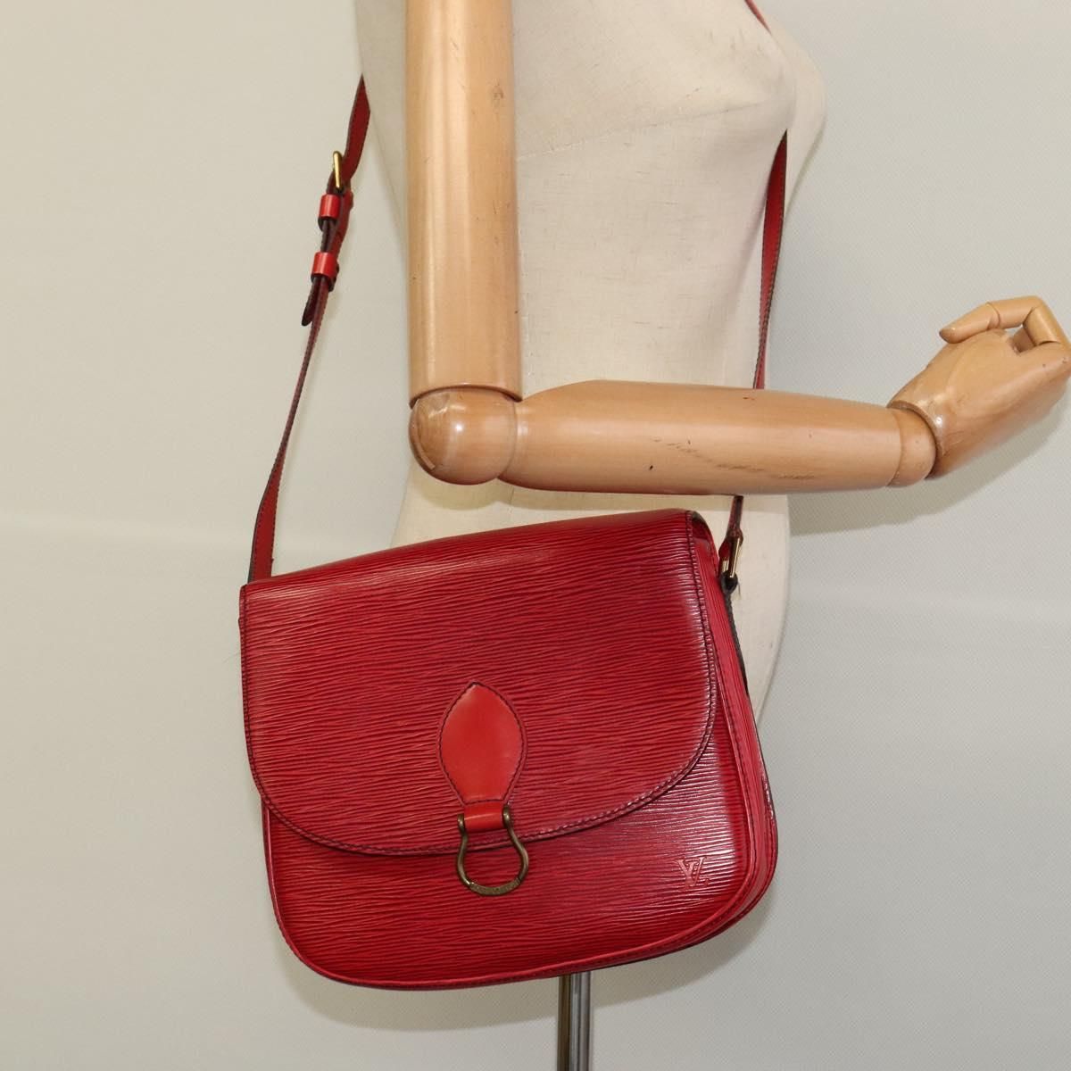 Louis Vuitton Epi Saint Cloud Gm Shoulder Bag Red M 52197 Lv Auth