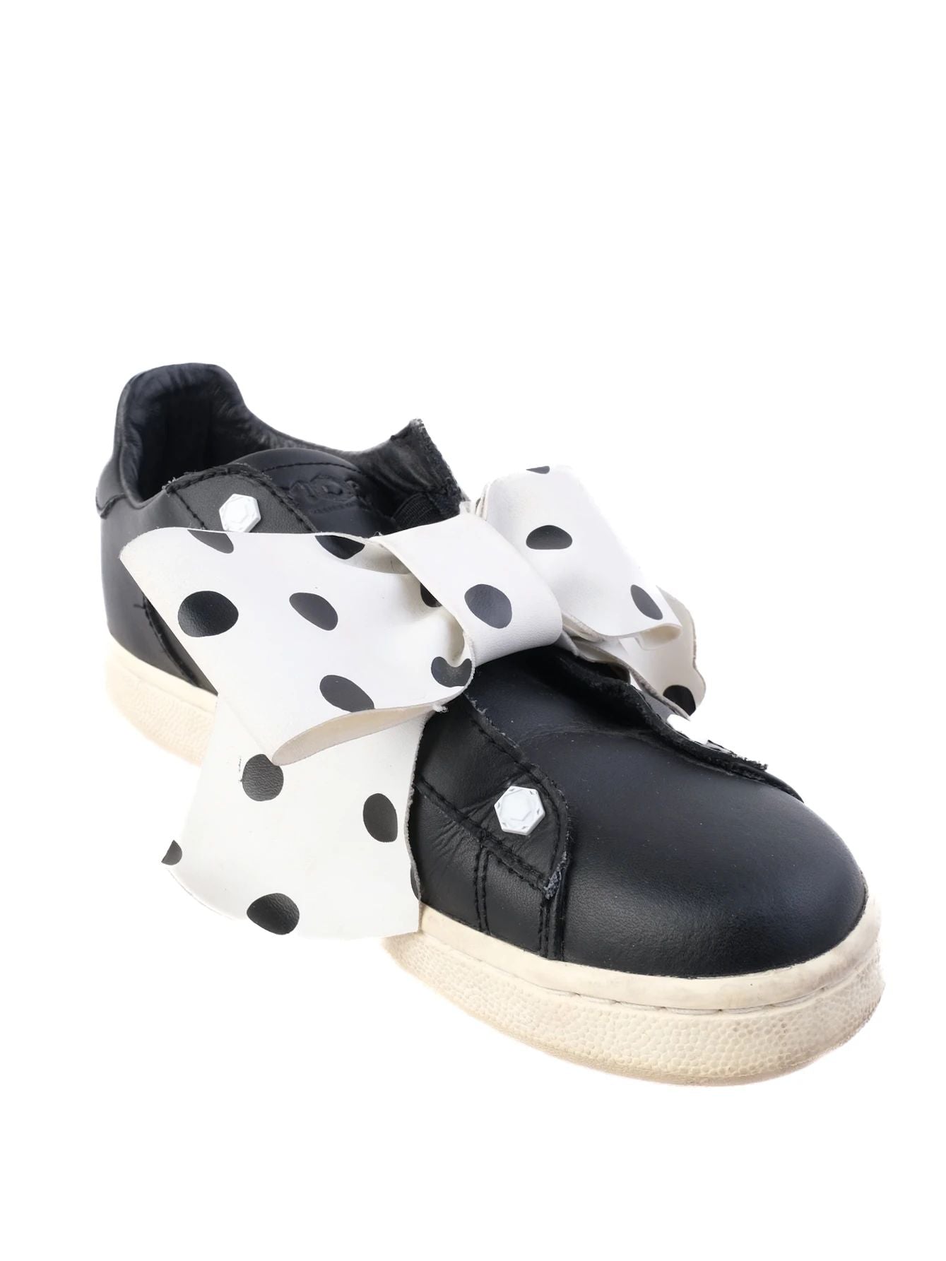 Excellent Moa Black Leather Sneakers with Bow Size 37