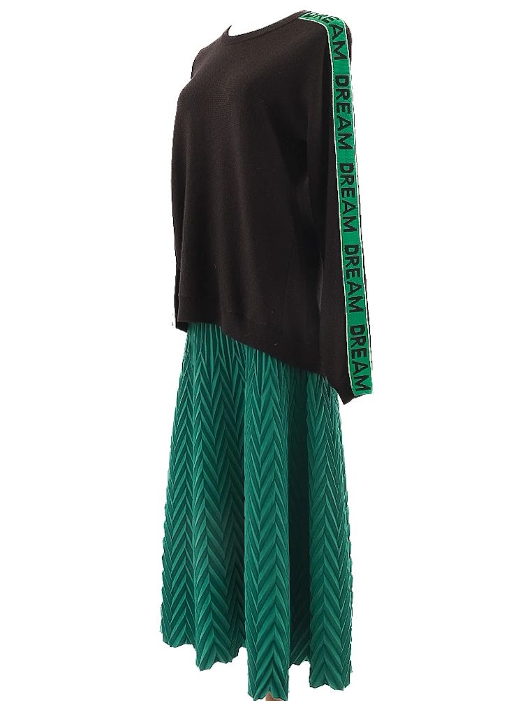 Excellent Maje Black Wool Sweater &amp; Green Pleated Skirt Set for Women