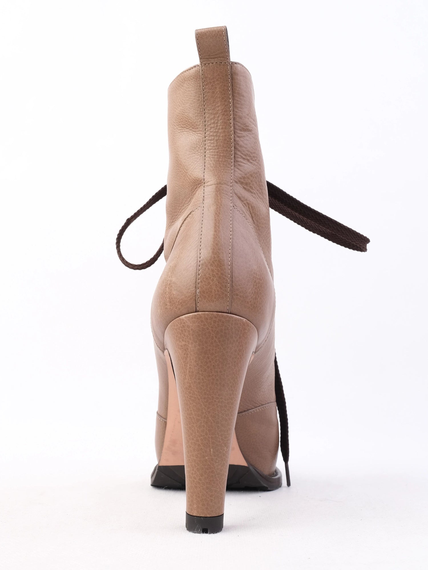 Excellent Gianvito Rossi Gray Leather Ankle Boots Size 38