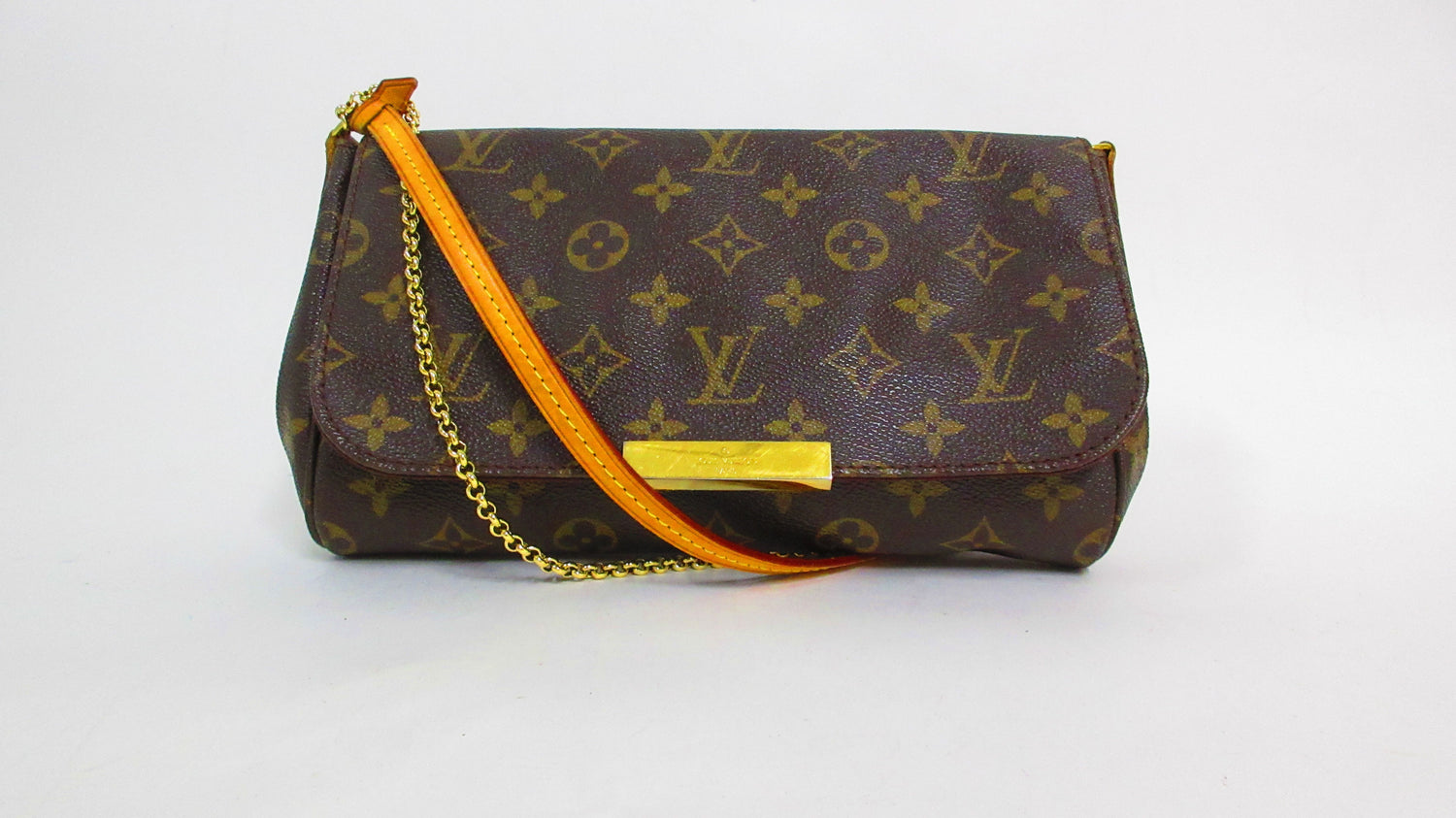Louis Vuitton Favorite MM, Monogram