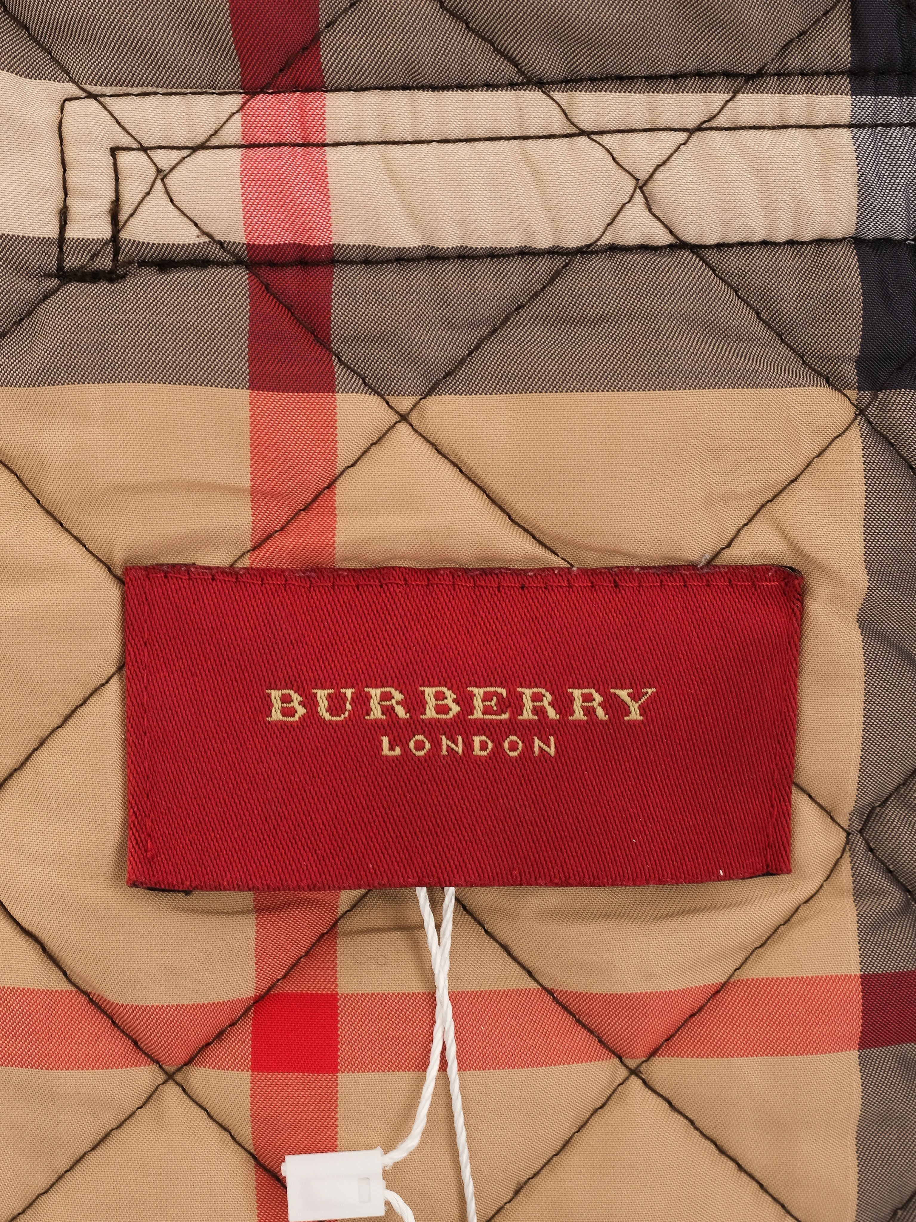 Excellent Burberry Green Nylon Quilted Jacket Size M
