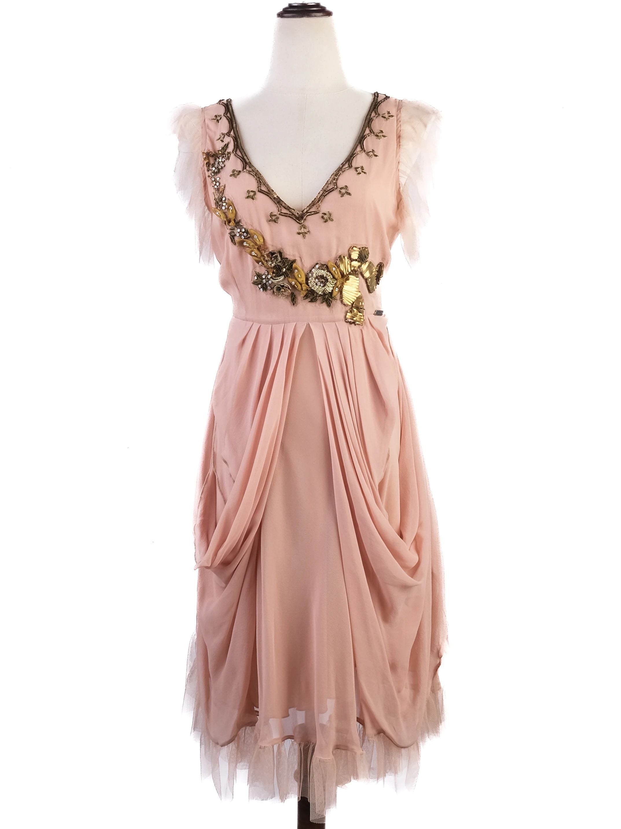 Excellent John Galliano White Silk Dress with Floral Embellishments