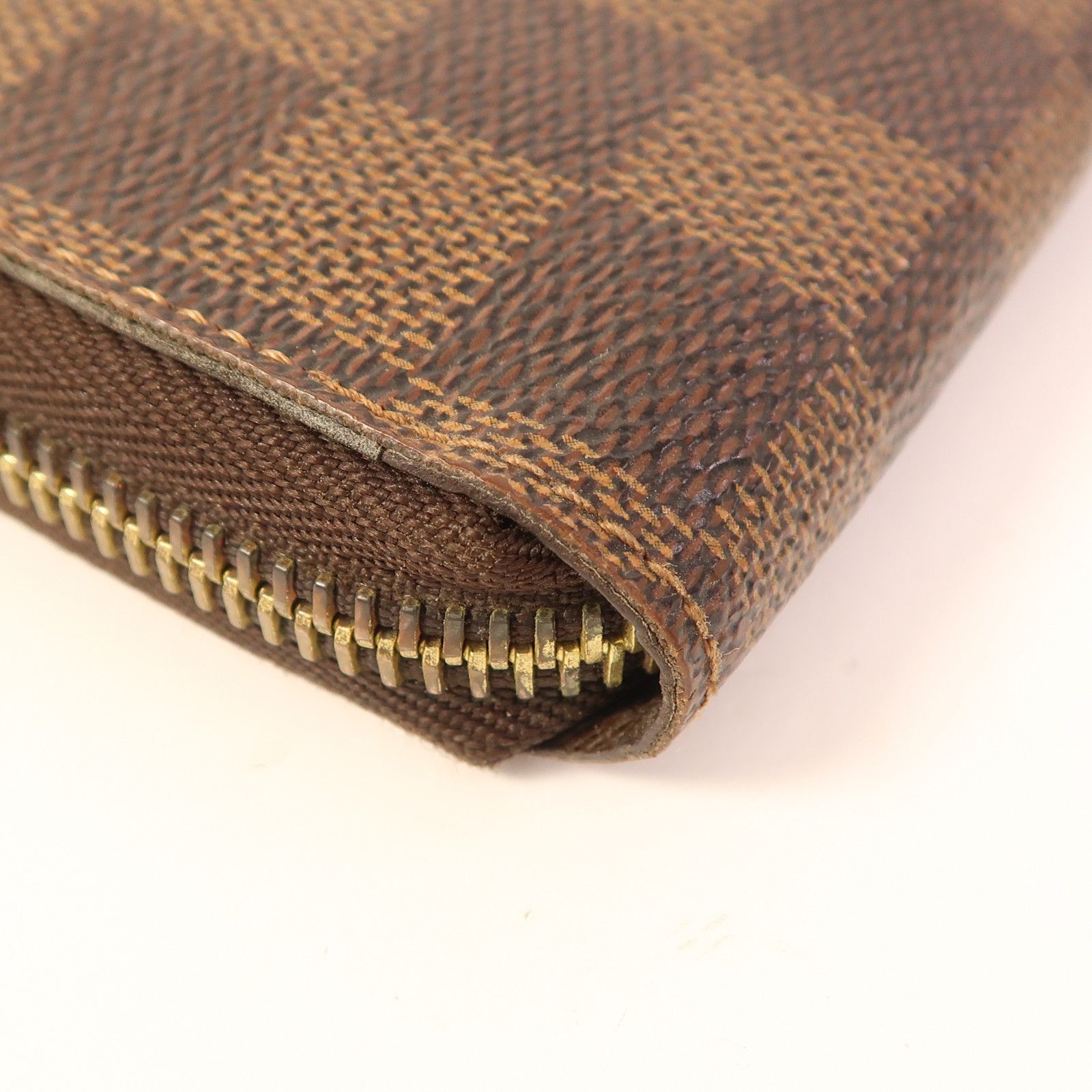 Louis Vuitton Zippy Wallet, Damier Ebene